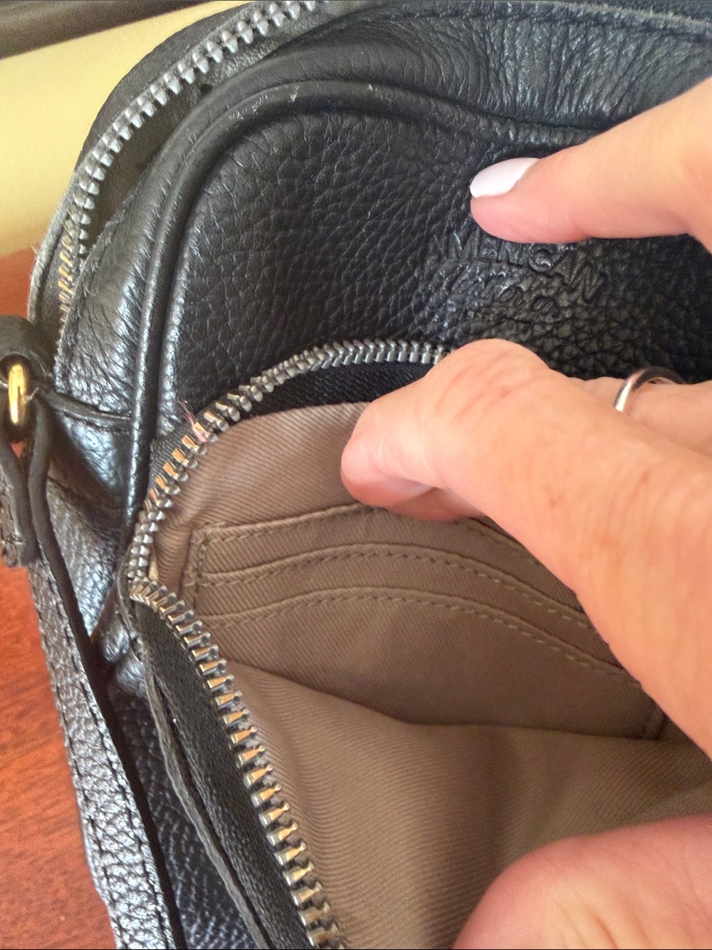 American Leather Co. Cleveland Mini Crossbody Bag - Picture 9 of 9